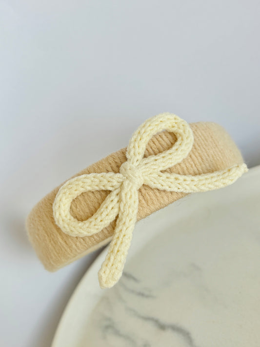 ,,Baltas kaspinėlis''